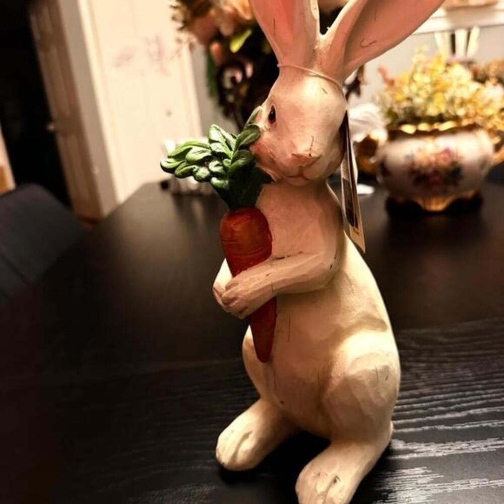 Martha Stewart Hand Carved Easter Bunny Decor Holding Carrot 10” NWT